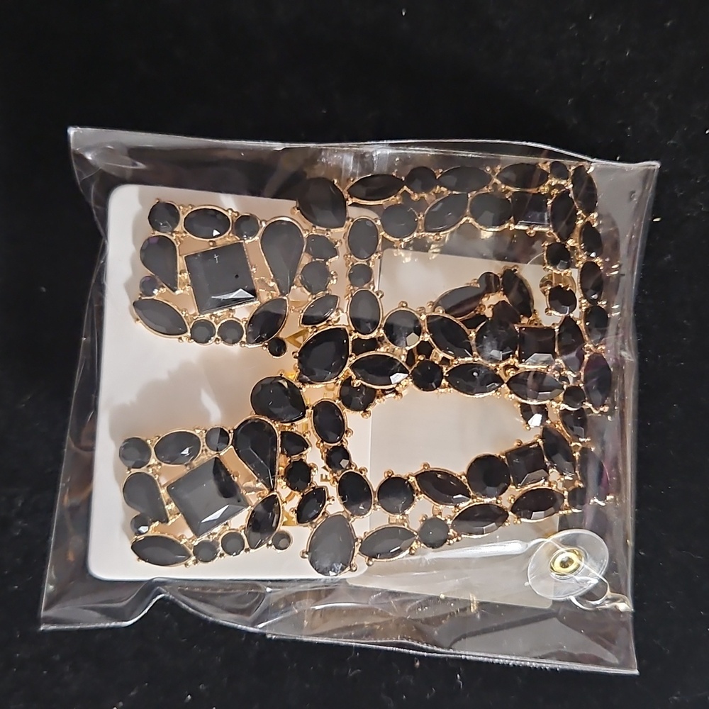 Vibrant Gold Tone Black Earrings for Women